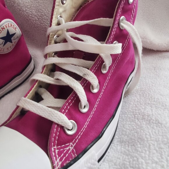 Converse Chuck Taylor All Star Hi Top Pink fuschia women 8 men 6 - Picture 8 of 9